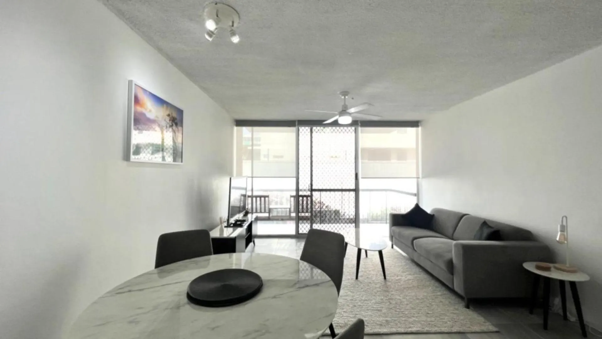Apartment Unit 4 ' Re Del Mar,' Kings Beach Caloundra Australia